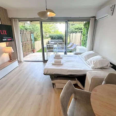 Autrichiens - De Gamme Lumineux Jardin Parking Apartmán